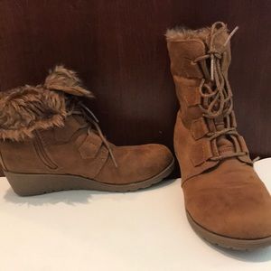 Brown heeled kids Stevie’s boots